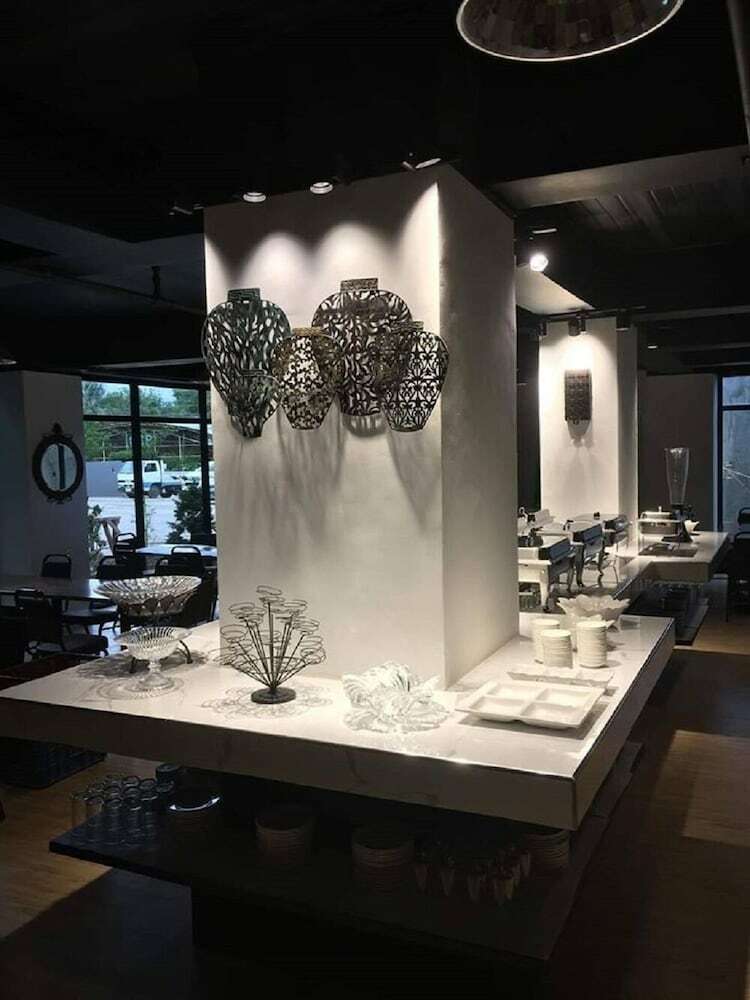 Ykg Hotel