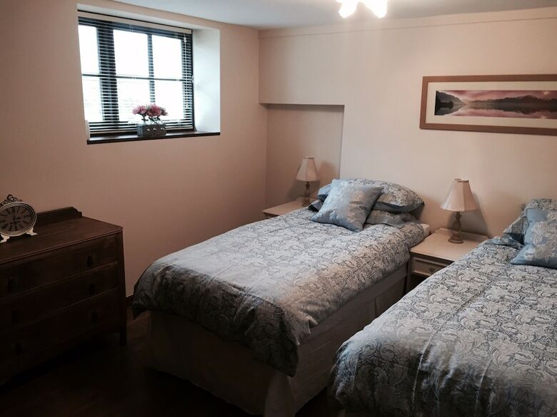 Impeccable 2-bed Cottage Near Betws Y Coed