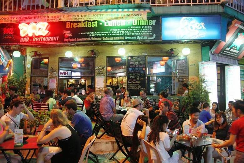 Hostal Stuck In Saigon