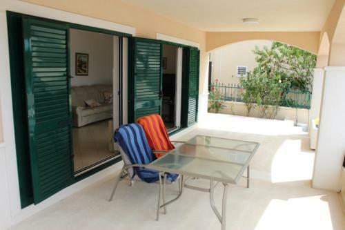 Beach Apartments Rogoznica