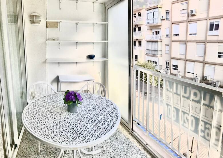Great Apartment In Old Town