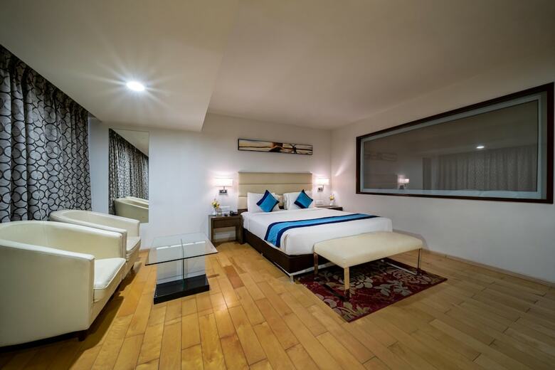 Hotel Mint Club 29