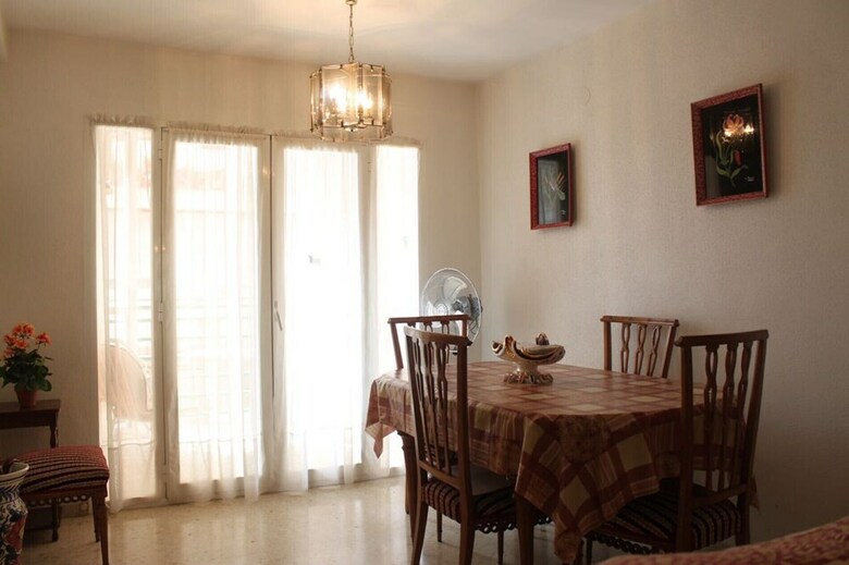 Big Apartment In The Old Town