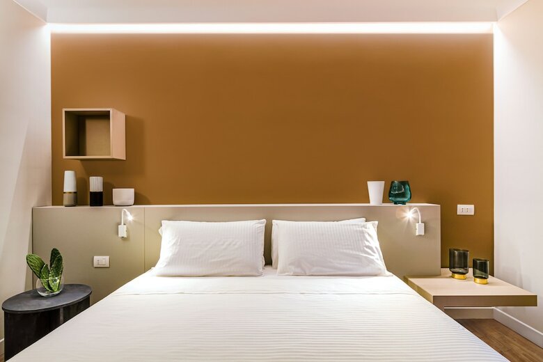 Seawater Hotel