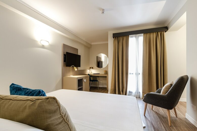 Seawater Hotel