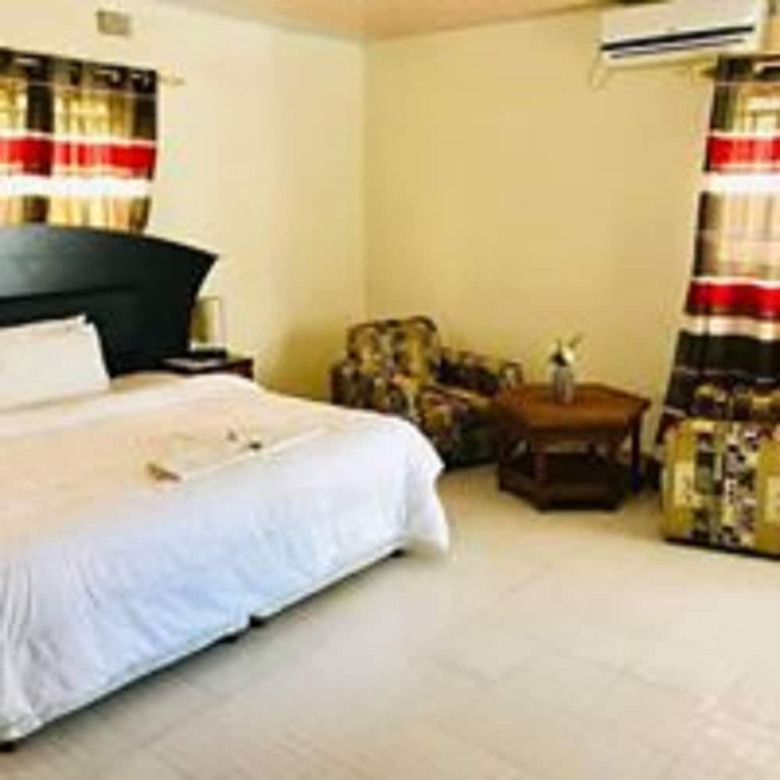 Hotel Moyo Lodge