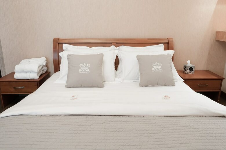 Royal Apartment Uspenskaya 12