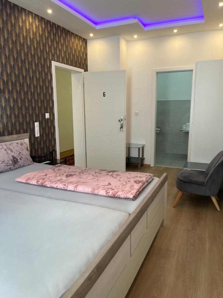 Trang Hotel
