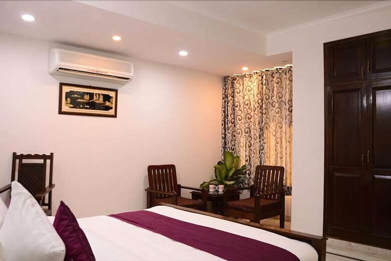Hotel Sukh Vilas Jaipur