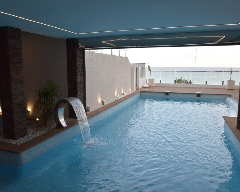Villa Gaud� Vilanova House