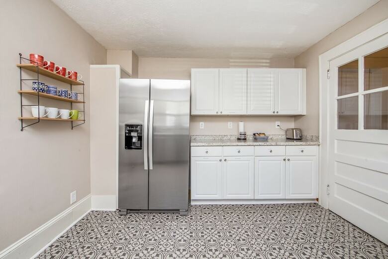 The Broadfoot Bungalow