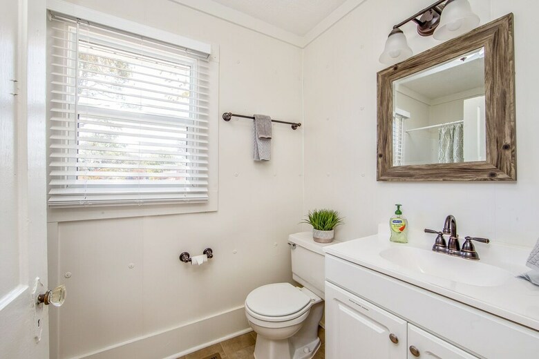 The Broadfoot Bungalow
