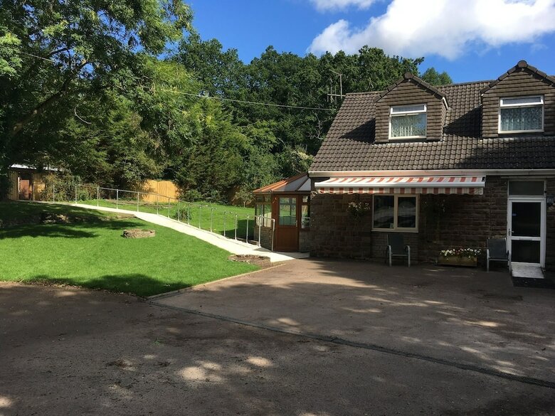 Hotel Bedrocklodge Buisness Centre Holidaylets