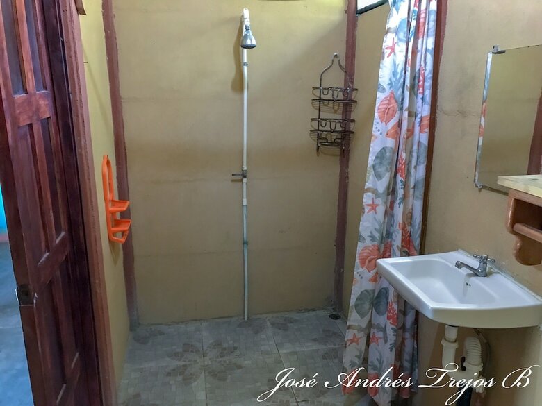 Bed & Breakfast Cabinas Manawada