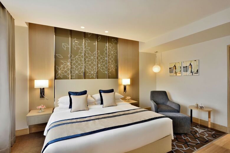Hotel Radisson Gurugram Udyog Vihar
