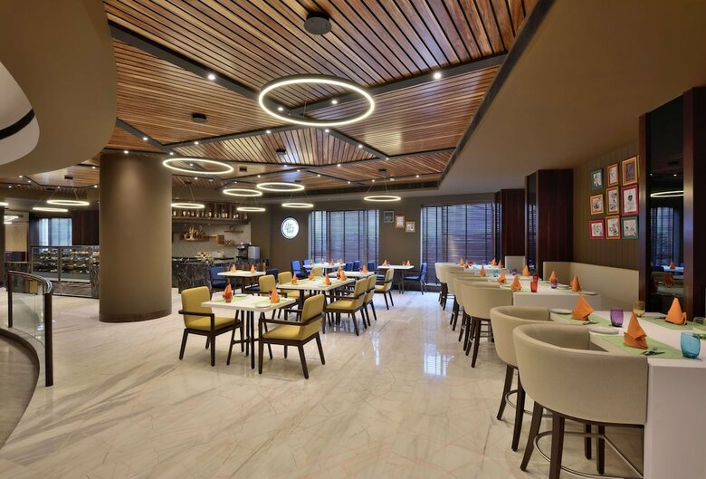 Hotel Radisson Gurugram Udyog Vihar