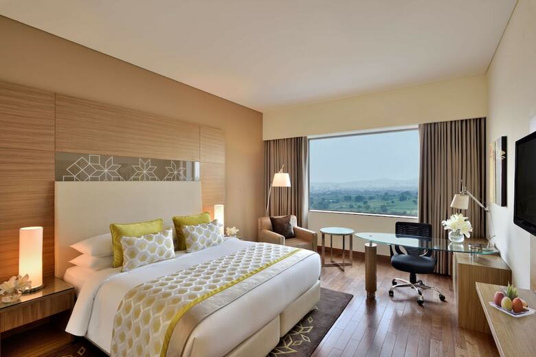 Hotel Radisson Gurugram Udyog Vihar