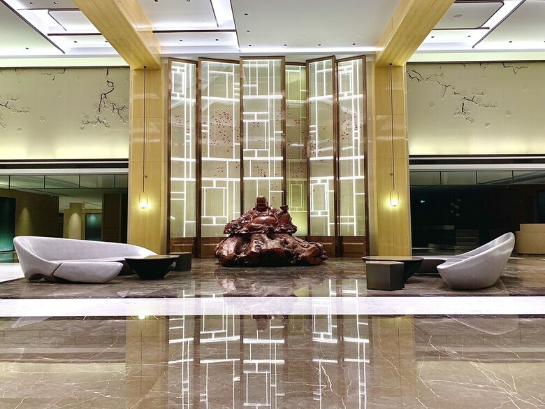 Southern Airlines Pearl Hotel