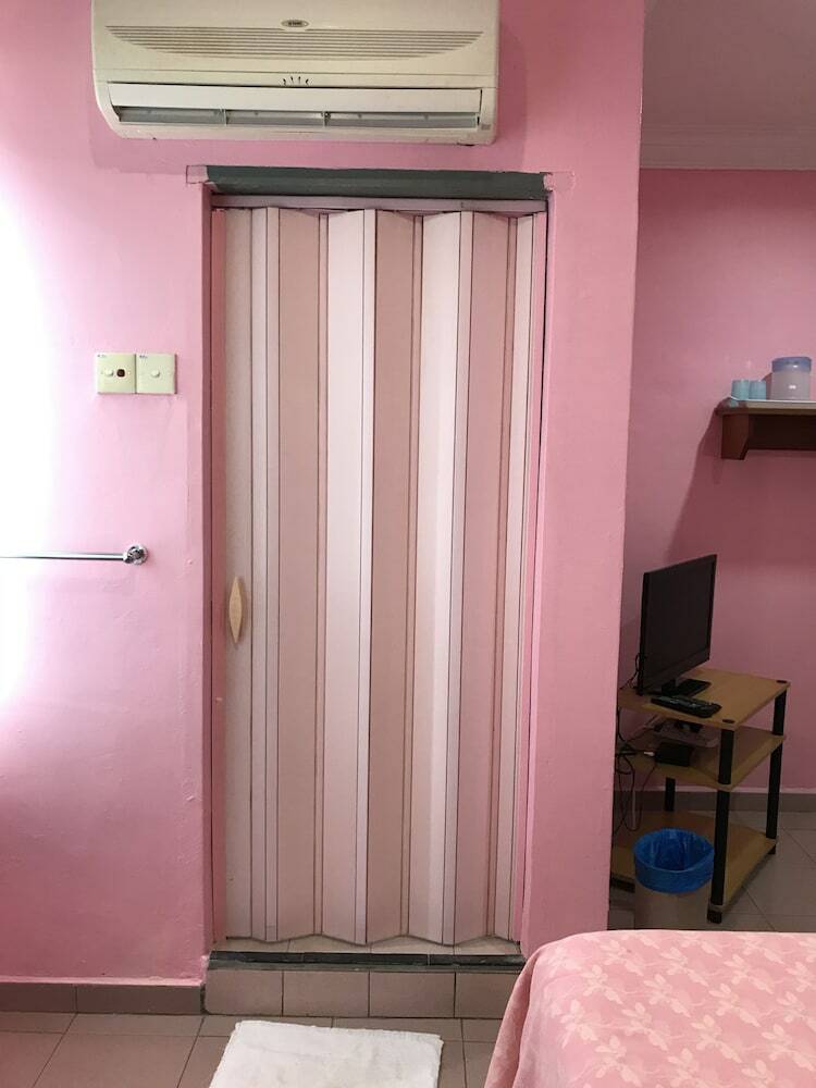 Hotel Cahaya