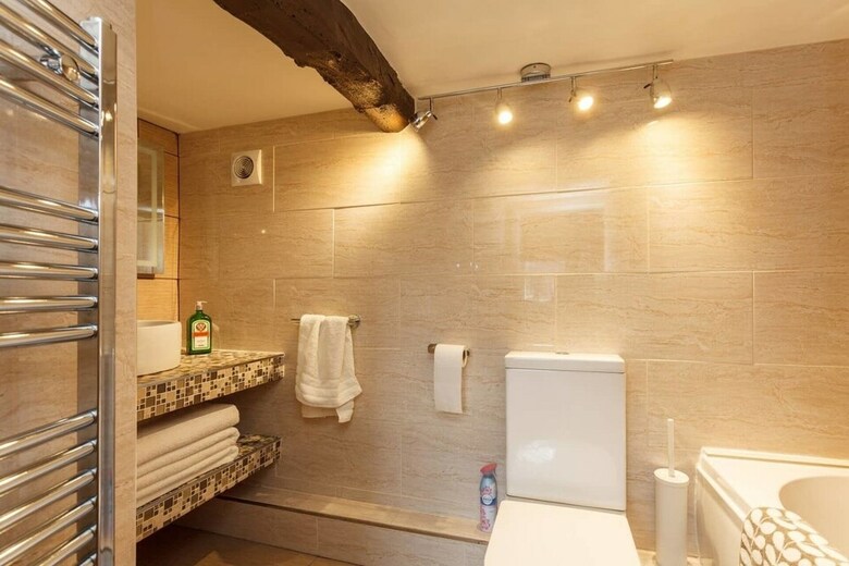 Thatch Cottage With Jacuzzi In Brockenhurst