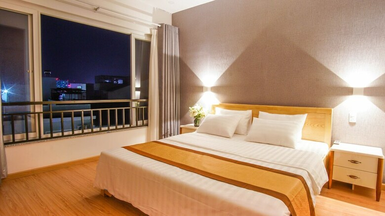 Artmio Hotel Apartment & Cafe