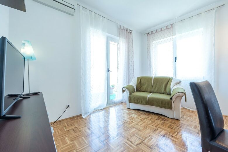Angela Apartments