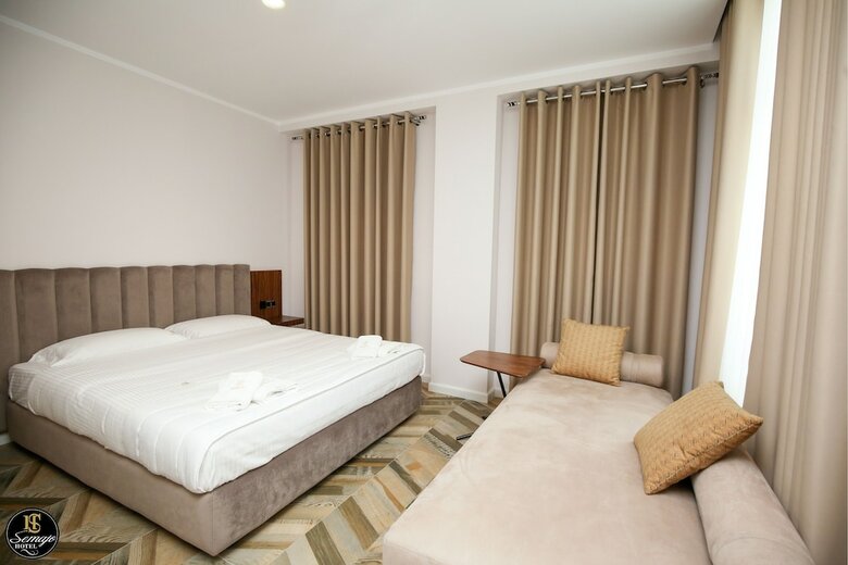 Hotel Semajo