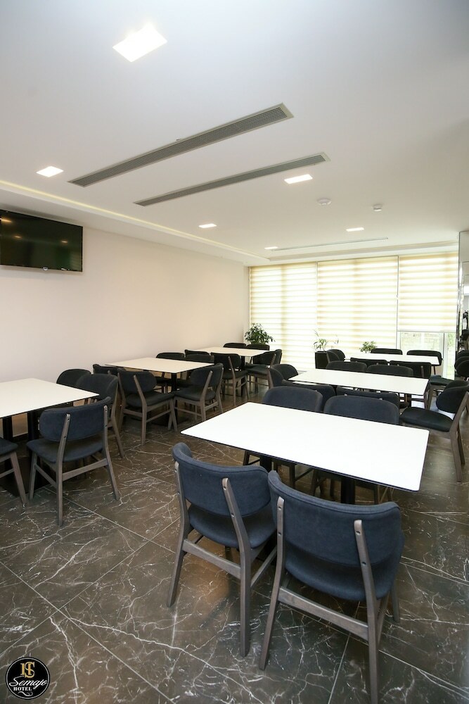 Hotel Semajo
