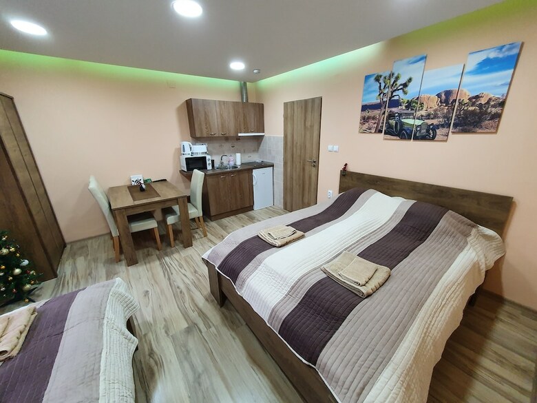 Kk Apartments