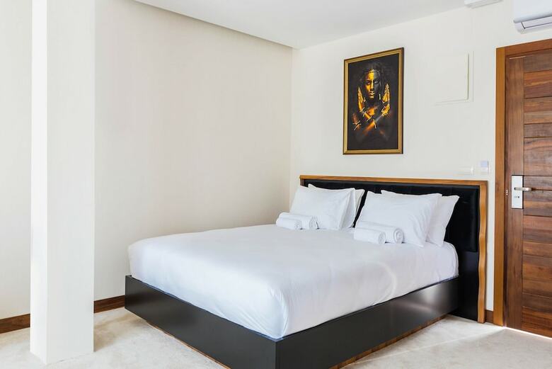 Hotel Waikiki Apartments