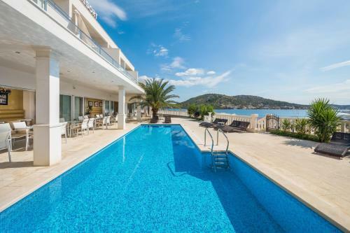 Aparthotel Perla Resort