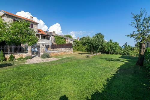 Villa Maria