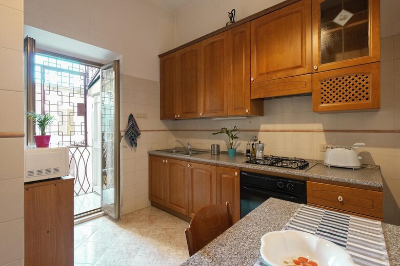 Redseven Rome Apartment