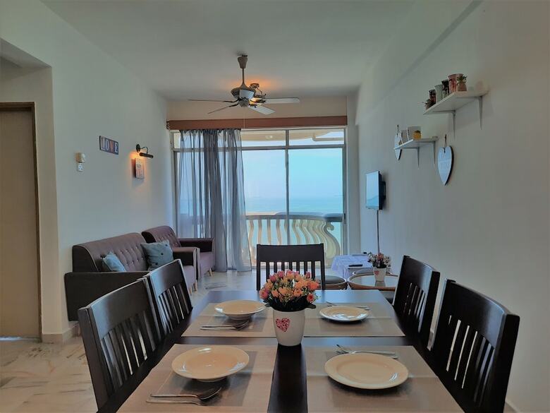 Hotel Maison Seaview Suites Port Dickson