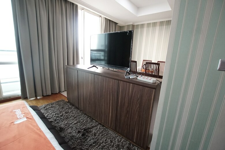 Apartamentos Apatel Ancol Mansion