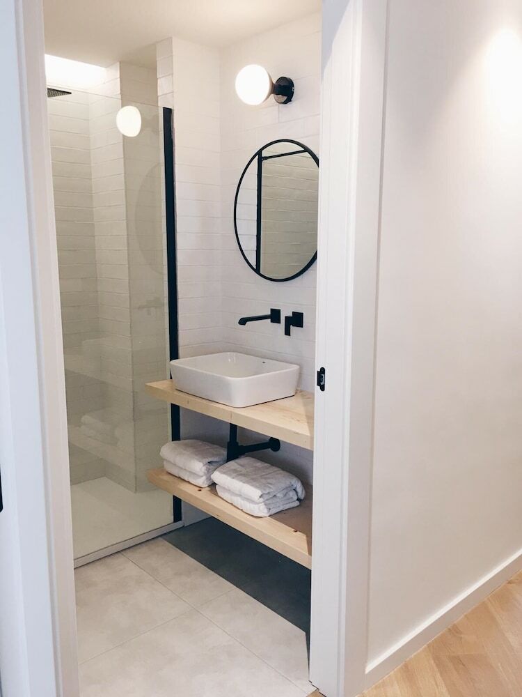 Apartamentos Casas � Beira