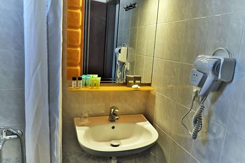 Hotel Acrotel Lily Ann Village