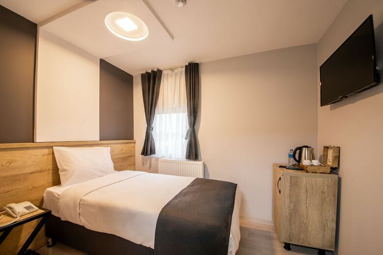 Adresin Edirne Hotel