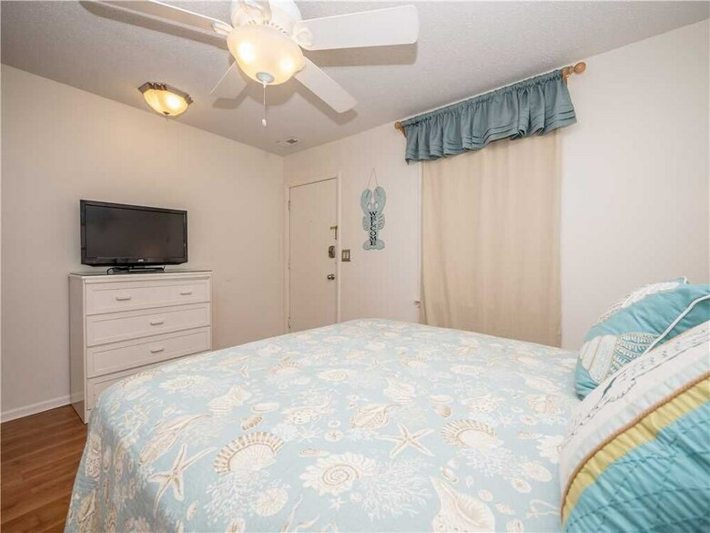 Breakers 304, 1 Bedroom, Beach Front, Sleeps 4