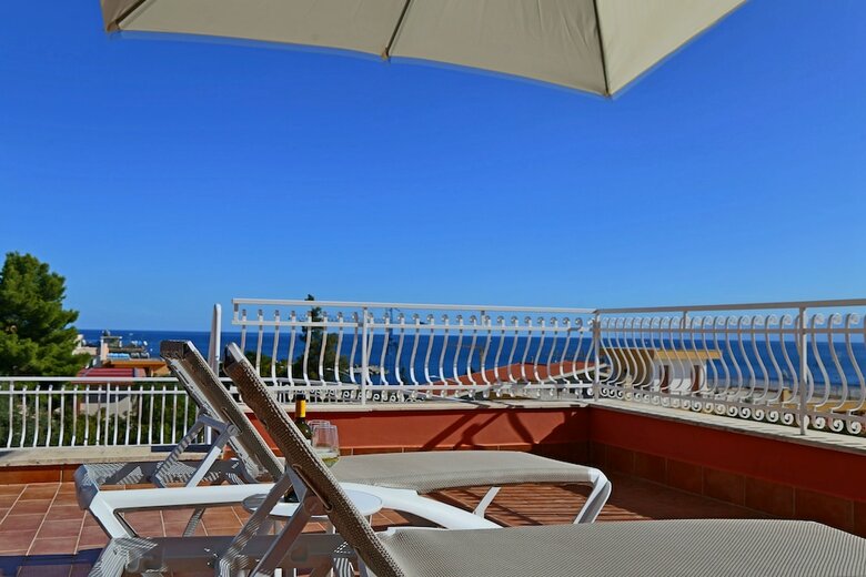 Bed & Breakfast Villa Edera Rental Rooms