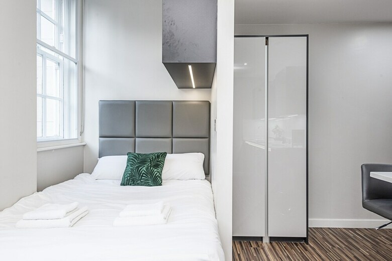 Manchester Studios And Apartments