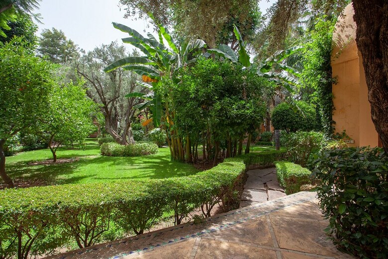 Villa Avirona