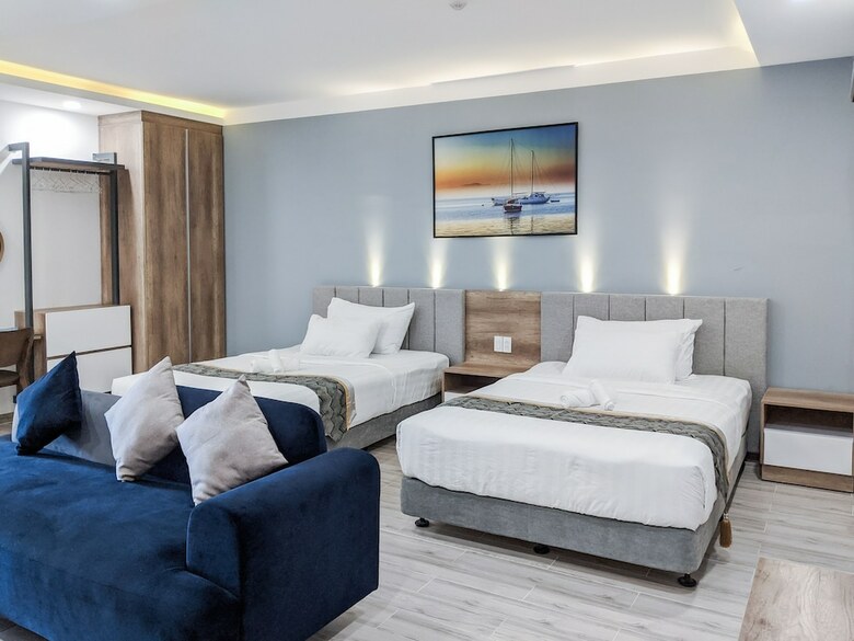 Skyline Serviced Apartments