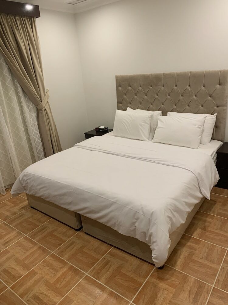 Vera House & Hotel