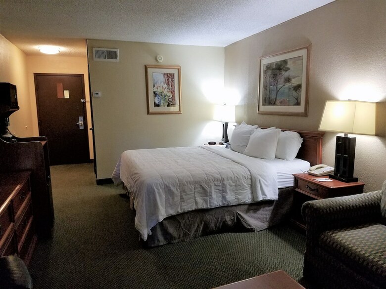 Hotel Clarion Inn