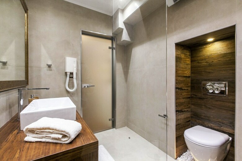 Apartamentos The Beverly Suite In Plaka