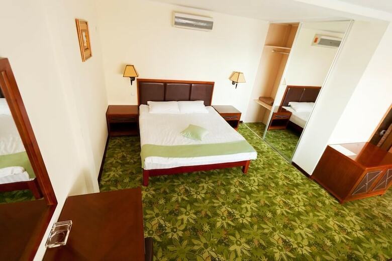 Hotel Morelux