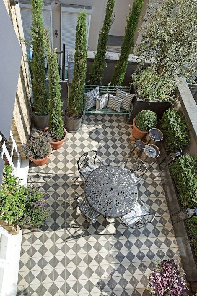 Luxury Apartment In Knightsbridge
