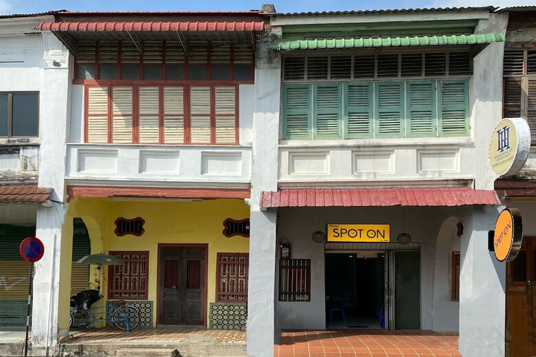 Hotel Spot On 89917 Eastern Inn