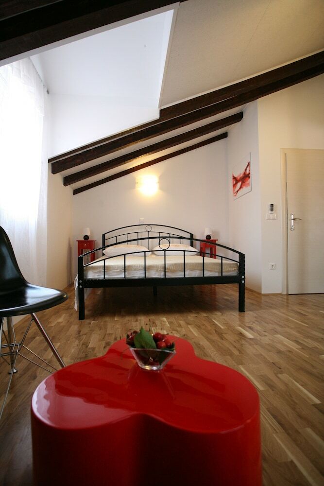 Hotel Rooms Beljan